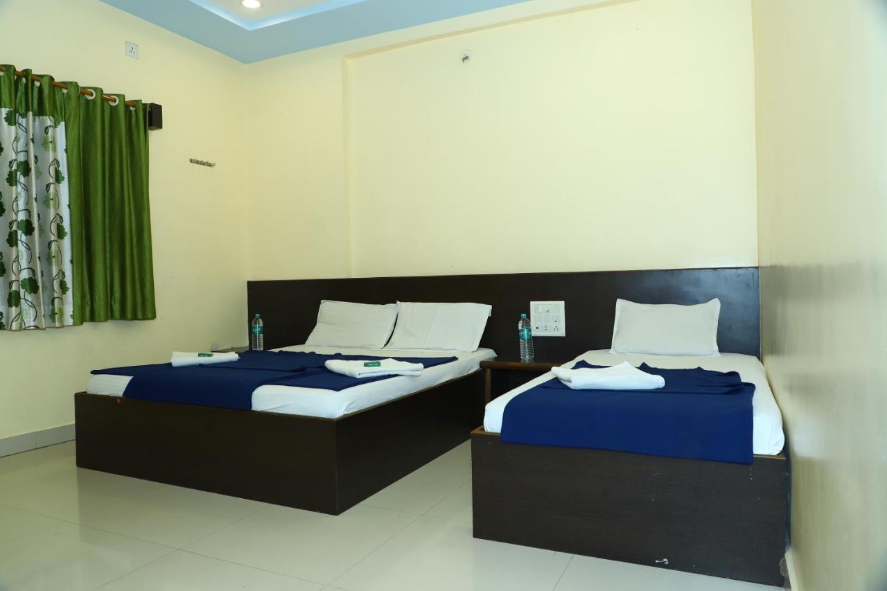 Sai Madhavi Palace Hotel Shirdi Eksteriør billede