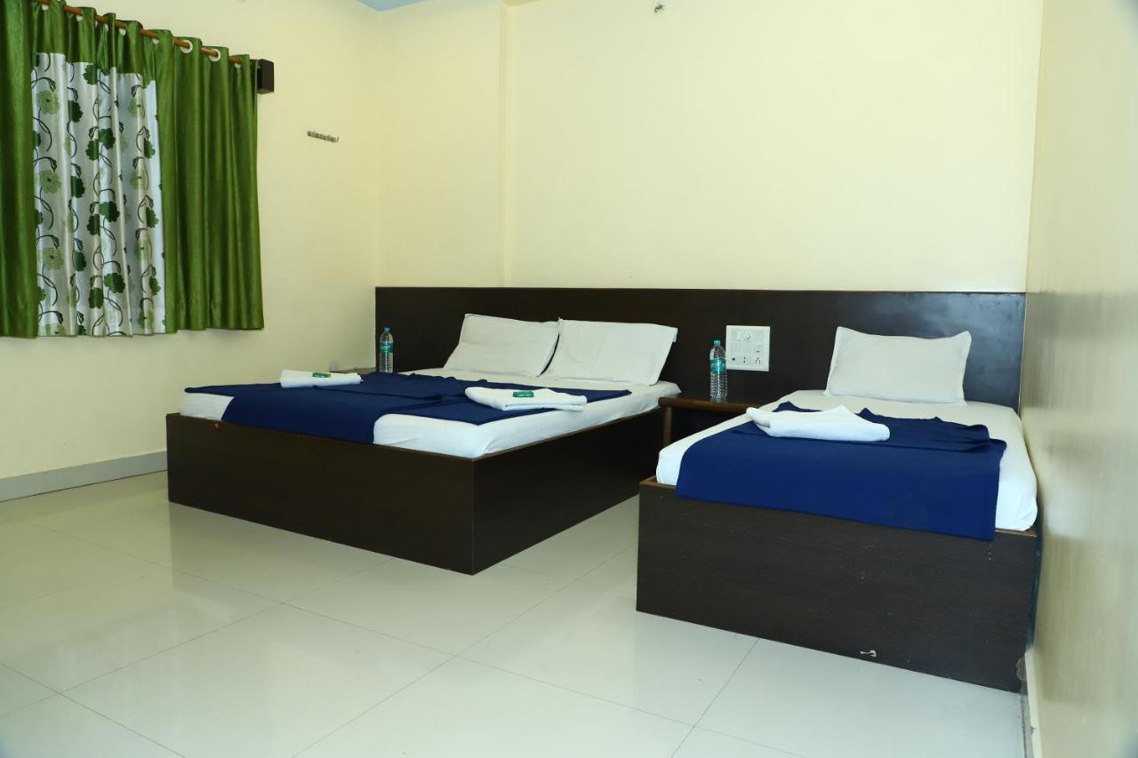 Sai Madhavi Palace Hotel Shirdi Eksteriør billede