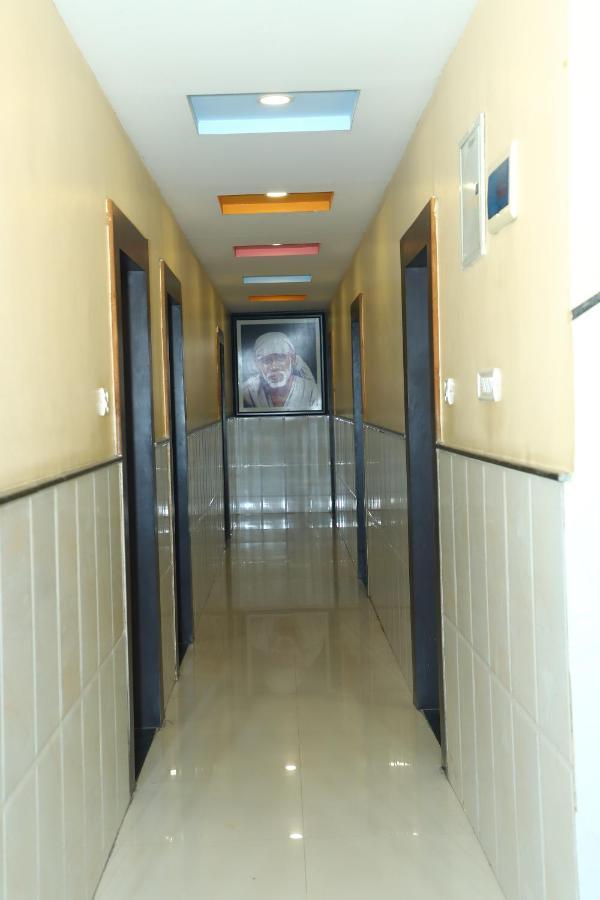 Sai Madhavi Palace Hotel Shirdi Eksteriør billede